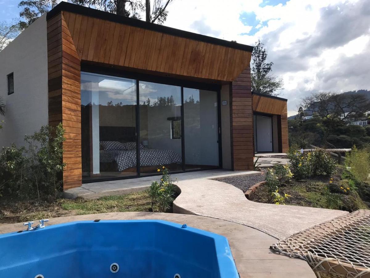 Nayon Xtreme Valley Hotel Quito Exterior foto